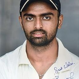 5x7 Inches Original Autographed Photo of Indian Cricketer Jaydev Unadkat-image-94