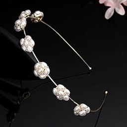 Metal Embellished Hairband For Girls And Women Set of 1 (Off White_VogueD_429)-image-85