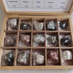 Satmed Collection Set of 15 Igneous Rock-picture-21