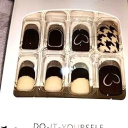 12 PCS FALSE NAILS|Stick on Nails12 Reusable Artificial Nail Set | Lightweight, Long Lasting, Easy to Use | Quick Fix for Special Occasions, 12 Pcs False Nails With Get Sticker (CHOCK BAR)-image-0
