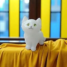 Cute Cat Resin Car Dashboard Ornament, 7.8 cm (Style 2)-image-55