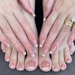 The Pink Truck Artificial Reusable Hand & Toe Nail With Glue - French Style Combo (Set of 48)-4