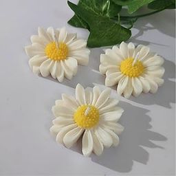 SOHMEI | Daisy Flower Candles Set of 3 | Natural Soy Wax | White Yellow (Orange Cinnamon)-image-63