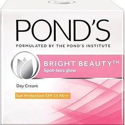Pond'S Bright Beauty Spf 15 Day Cream 50 G, Non-Oily, Mattifying Daily Face Moisturizer - With Niacinamide To Lighten Dark Spots For Glowing Skin-image-31