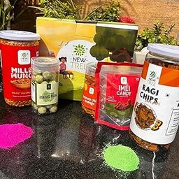 New Tree Holi Snacking Gift Box II A Fusion of Flavors II Free Holi colour-image-97