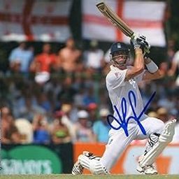 5x7 Inches Original Autographed Photo of English Cricketer Kevin Pietersen-image-88