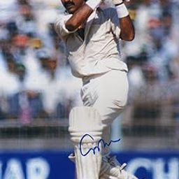 5x7 Inches Original Autographed Photo of Indian Cricketer Krishnamachari Srikkanth-image-94