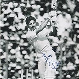 5x7 Inches Original Autographed Photo of Indian Cricketer Krishnamachari Srikkanth-image-76