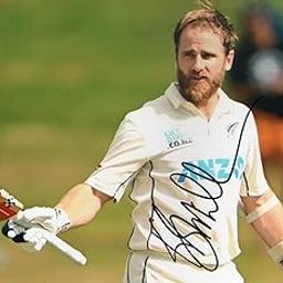 5x7 Inches Original Autographed Photo of New Zeland Cricketer Kane Williamson-image-78
