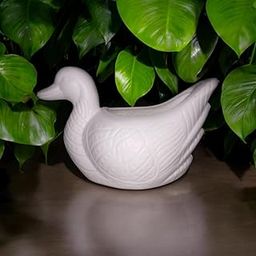 Tim Tim Agro Outdoor Garden Decor, White Duck Figurine Pot, Decorative Plastic Ornament for Yard, Pathway, Lawn, Patio-image-4