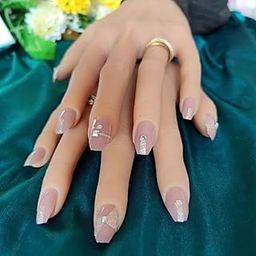 Makemynails Hollywood Nails:- Set of 24 Reusable Nail Kit Gel Finished Press On Nails Designer Swarovski Glitter Nails Luxury Gel Nails (Hollywood Nails)-image-1