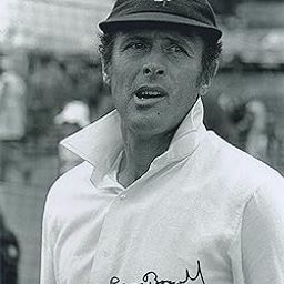 8x10 Inches Original Autographed Photo of British Cricketer Geoffrey Boycott-image-86