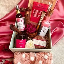 Astrid Selfcare First Hibiscus and Rose gift set, Hibiscus, Rose ,Women's Day Gifting, geranium, Set of 10, Gentle floral scent with refreshing hints of citrus, Bath and Body Care, Wellness Spa hamper-image-25
