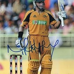 5x7 Inches Original Autographed Photo of Australian Cricketer Michael Hussey-image-69