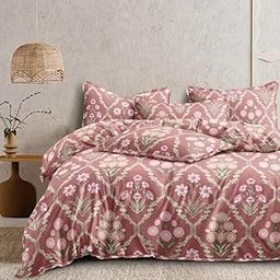 400tc 1 Reversible Comforter Super King Size108 x 108 Both Side Same Print 1 Bedsheet King Size 108 * 108 inches and 2 Pillow Cover (Comforter with Bedsheet)-image-58
