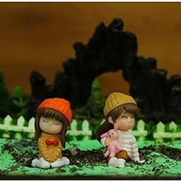 Wonderland Imported Miniatures (Set of 1) Two Girls sitiing|Miniature Figurine| Shelf Dcor | Resin Home dcor | Gift Items-16