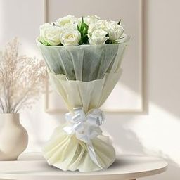 The Radiant 6 Red Roses Set offers a classic expression of romance and appreciation, ideal for Mother's Day, weddings, or just because with same-day delivery-picture-8