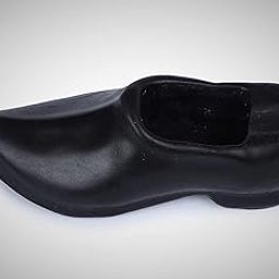 Inara Creation Shoe/Jutti Shape Ashtray Smoking for Home, Office and Bar (Black, 1)-image-109