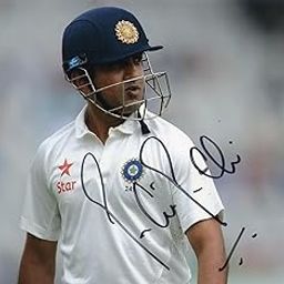 5x7 Inches Original Autographed Photo of Indian Cricketer Gautam Gambhir-image-97