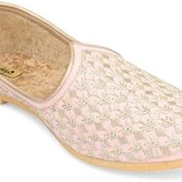 Mens Designer Wear Mojari-36