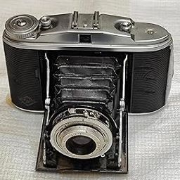 ISOLETTE 1950's Folding Camera-picture-21