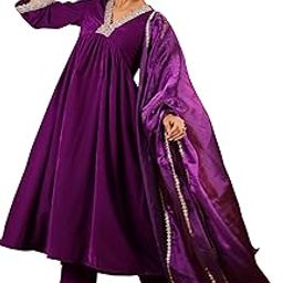 Women's Velvet Solid Regular Kurta with Pant & Dupatta Set-31