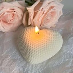Writtini Heart-Shaped Scented Candles – Set of 4 White Grid-Textured Candles with Vanilla & Rose Fragrance, Romantic Aromatherapy Gift for Home Decor, Spa, Weddings & Special Occasions-image-2