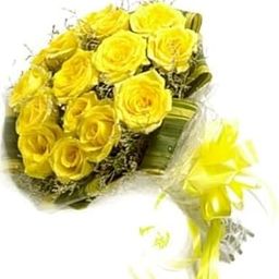 Yellow Roses Bouquet Fresh Flowers in Cellophane Wrapping (Bunch of 12)-image-96