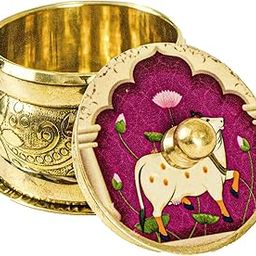 Putrika Brass Box Pooja |Puja|Roli|Chawal |Chandan| Haldi|Kumkum Poja Box|Sindoor|Turmeric|Dabbi|Dibbi|Dhani|Dani Lid Holder|kukuma Chimizhil| Gomatha Design Lid(majenta) (25g, 4.5x4 cm)-image-14