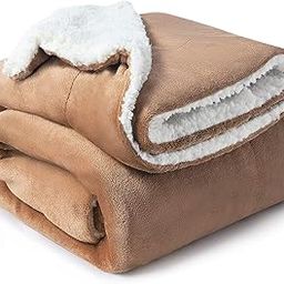 BSB HOME Polyester Micromink Summer Ac/Mild Winter/Heavy Winter Sherpa Blanket Super Soft Flannel Solid/Plain, White & Beige, Size 220 X 228 Cms (Double), 200 TC-16