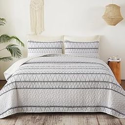 White Quilt Set King Size, 3 Pieces Boho Striped Triangle Bedspread Set Microfiber Lightweight Bohemian Bedding Bedspread Coverlet Set for All Season (1 Quilt + 2 Pillow Shams) 90" x 104"-image-51