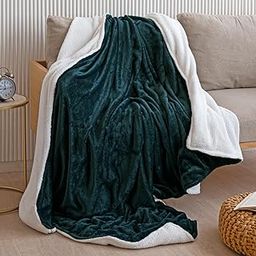HOMEMONDE Flannel Solid/Plain Super Soft Touch, Soft Blanket,Sherpa Blanket, Emerald Green & White, Size 140 x 228 cm (Approx 5 x 7.5 Ft), 200 GSM (Single)-image-11