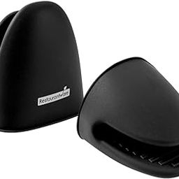 Comfy Grip 4.3 x 3.5 x 4.2 Inch Mini Oven Mitt Pot Holders, 1 Food-Grade Finger Mitt Set - 2-Piece Set, Oven-Ready Up To 446F, Black Silicone Pinch Mitts, Ribbed Texture, Dishwashable - Restaurantware-16
