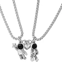 vien Matching Necklace For Couples Best Friend Magnet Necklaces Mutual Attraction Magnetic Spaceman Pendant Matching Couple Jewelry For Him And Her 2Pcs For Unisex Adult-picture-1