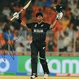 5x7 Inches Original Autographed Photo of New Zealand Cricketer Rachin Ravindra-image-85
