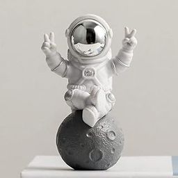 Cute Outer Space Astronaut Figurine Action Figure Toys Statue for Showpiece Home Living Room Decor Office Desktop Decoration Car Dashboard, Kids Birthday Party Gift, Resin-picture-14