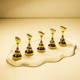 NPAH Nail Art Stand Holder for Painting Nails, Acrylic for Press On Cloud -shaped Nail Holder for Painting Magnetic Nail Display for Home Salon ( BIG STAND CLEAR)-picture-33