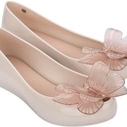Ultragirl Fly III AD Elegant Beige Ballet Flats with Fly Motif and Subtle Shine-image-72