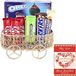 SFU E Com Lovable Chocolate Gift With Doublemint Chewing Gum Hamper | Valentine Chocolate With Love Greeting Card | Valentine Chocolate Hamper | 948-30