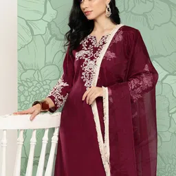 Varanga Women Floral Yoke Design Regular Thread Work Kurta with Trousers & With Dupatta-15