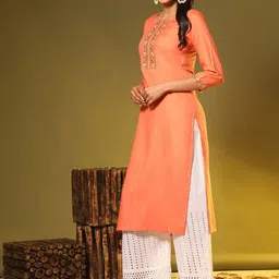 KALINI Ethnic Motifs Yoke Design Thread Work Straight Kurta-picture-10