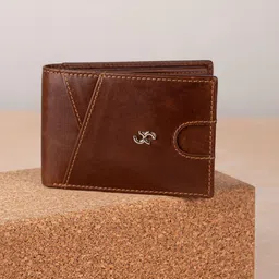 One8 Men Cut Work Leather Two Fold Wallet-picture-57