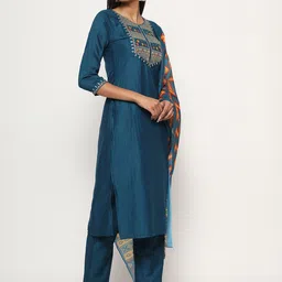 vbuyz KALINI Ethnic Motif Yoke Design Thread Work Kurta With Trousers & Dupatta image 4