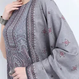 KETCH Ethnic Motifs Printed Regular Kurta With Trousers & Dupatta image 2