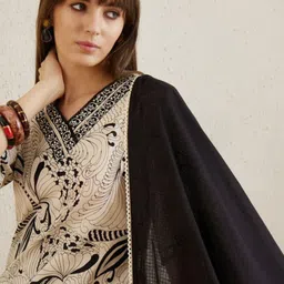 PARTHVI Floral Printed Mirror Work Pure Cotton Kurta With Trousers & Dupatta image 2