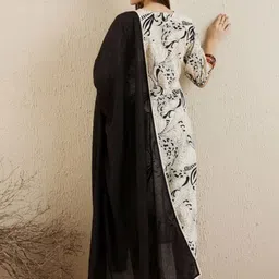 PARTHVI Floral Printed Mirror Work Pure Cotton Kurta With Trousers & Dupatta image 5