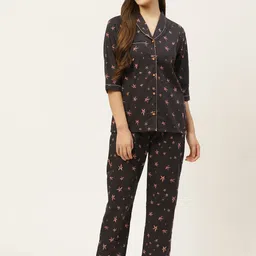 Rapra The Label Women Black & Pink Cotton Star Print Pocket Night suit With An Eye Mask-image-81
