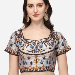 SAPTRANGI Embroidered Ready to Wear Lehenga Choli With Dupatta image 4