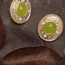 SOHI Women Gold Plated Green Circular Studs Earrings-14