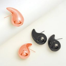 VAGHBHATT Set Of 2 Teardrop Shaped Studs Earrings image 4